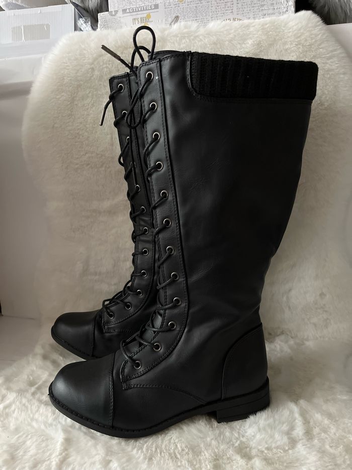 Bottes noires à lacets pointure 38 Talons 3 cm - photo numéro 2