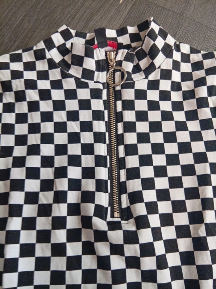 Robe courte - photo numéro 3