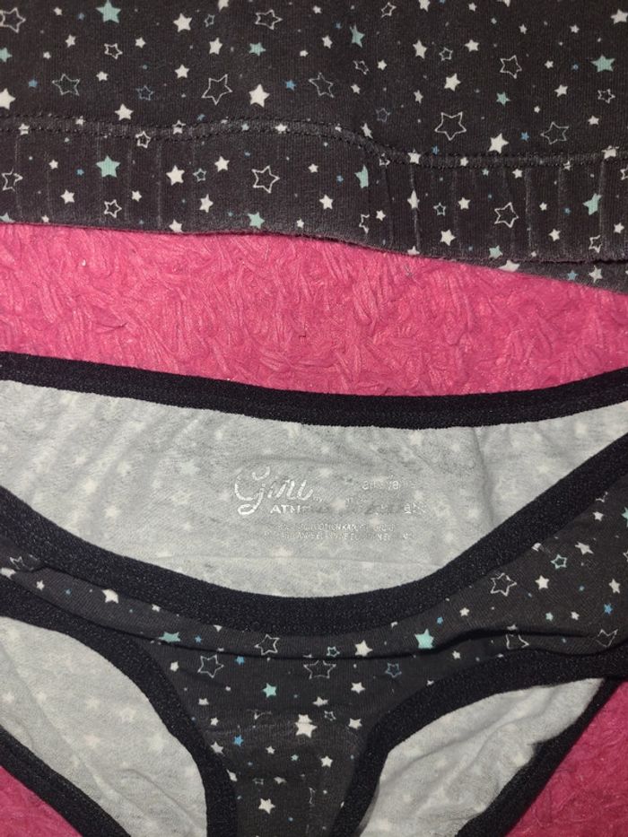 Ensemble sous vêtements - photo numéro 2