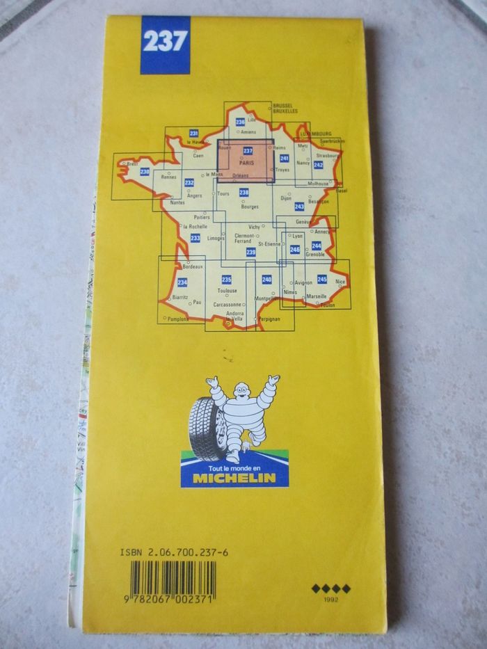 Carte routière et touristique Michelin n° 237 Ile-de-France 1:200000 - photo numéro 2