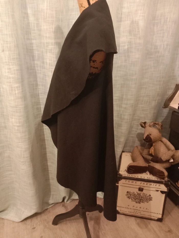 lONGUE VESTE SANS MANCHE - photo numéro 2