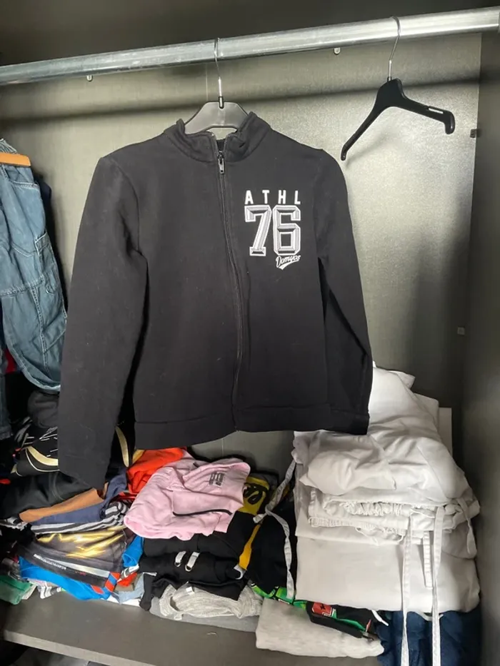 Gilet zippé 10 ans