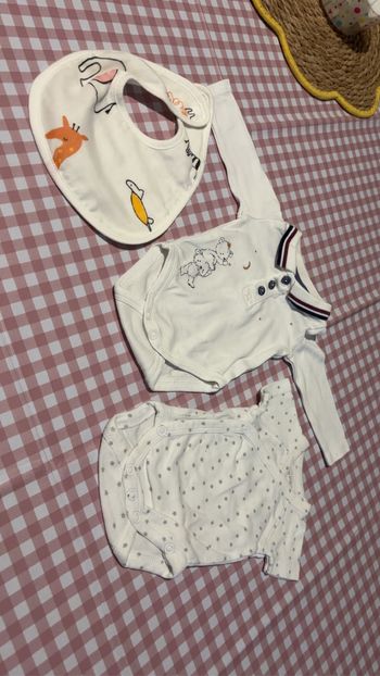 Polo body neuf - mon premier major - naissance + body offert et bavoir offert