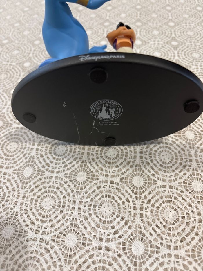 Figurine Aladdin et le génie - photo numéro 4