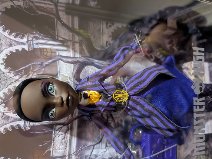 Poupée bianca neuve mercredi addams - photo numéro 5