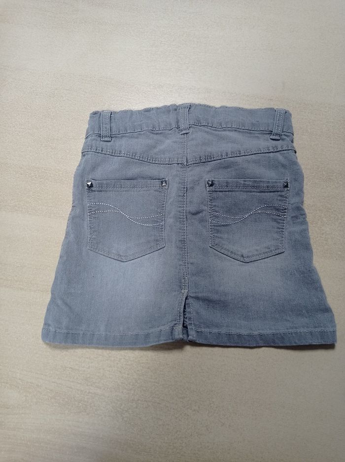 Jupe 6 ans - photo numéro 2