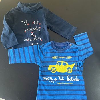 2 t-shirts longues manches 60 cm 3 mois