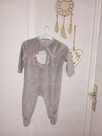 Pyjama bébé fille,  velour, hiver gris 12 mois Kiabi  motif blanc, rose