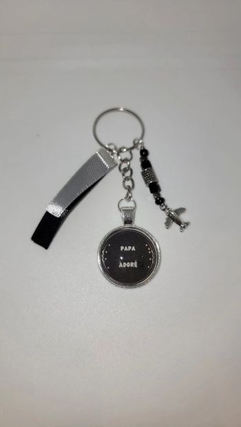 Cadeau papa, porte clé message "papa adoré "