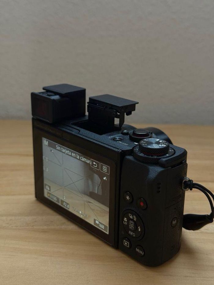 Canon Powershot G5X Mark II  2 batteries - photo numéro 2