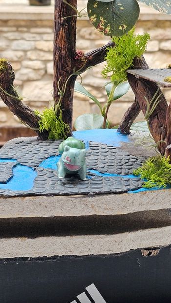 Super figurine Pokemon Nintendo Bulbizarre effet brillant