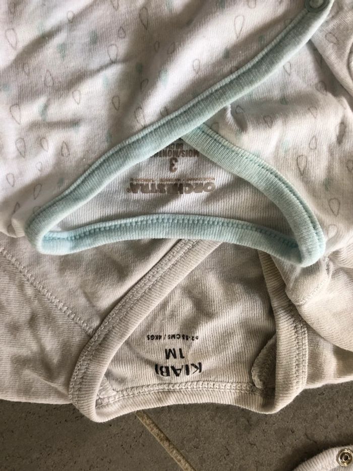 Lot 9 bodys manches courtes 1 mois - photo numéro 6