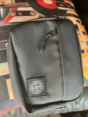 Sacoche Stone Island 2025 authentique