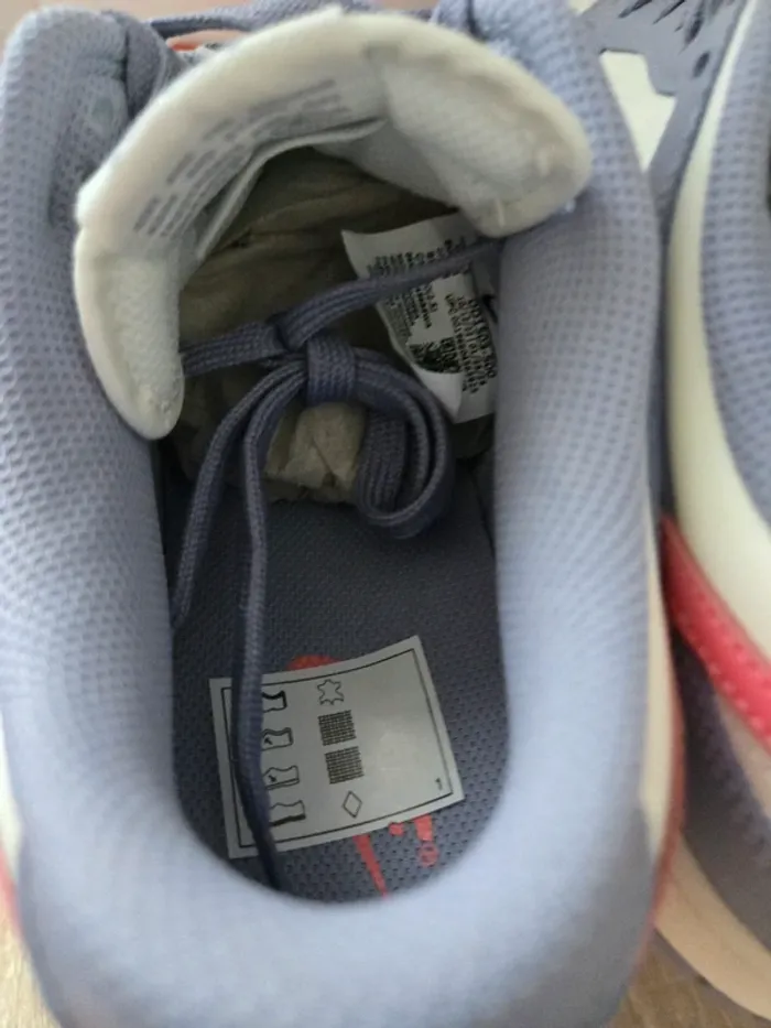 Nike dunk low Taille 43 neuves blanc lila rose - photo numéro 6