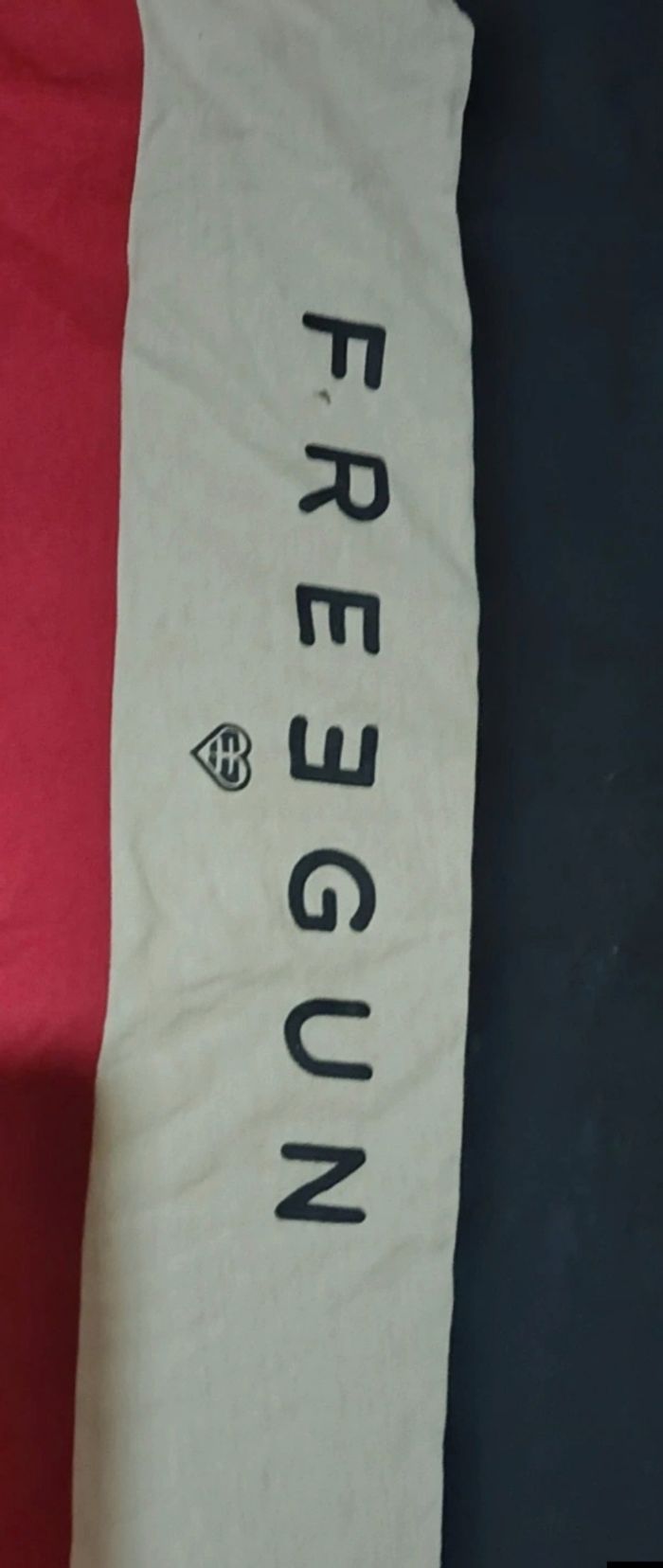 😎 Tee-shirt Freegun 16 ans – Motif/logo visible, look jeune & fun 👕✨ - photo numéro 4