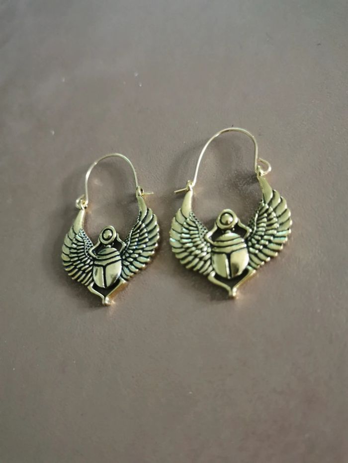 Boucles d'oreilles scarabée style égyptien dore - photo numéro 2