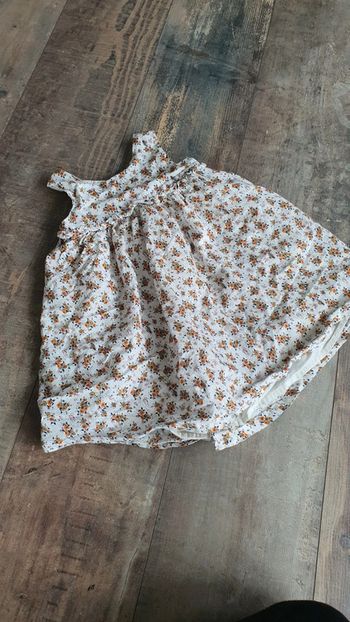 Robe bout'chou 18 mois en très bon état