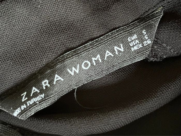 Robe cintrée col Claudine noire Zara S - photo numéro 5