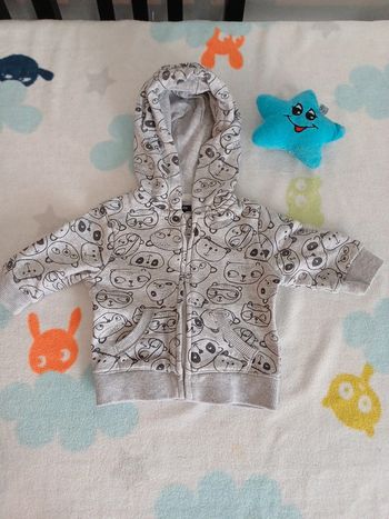 Sweat zippé gris 3 mois