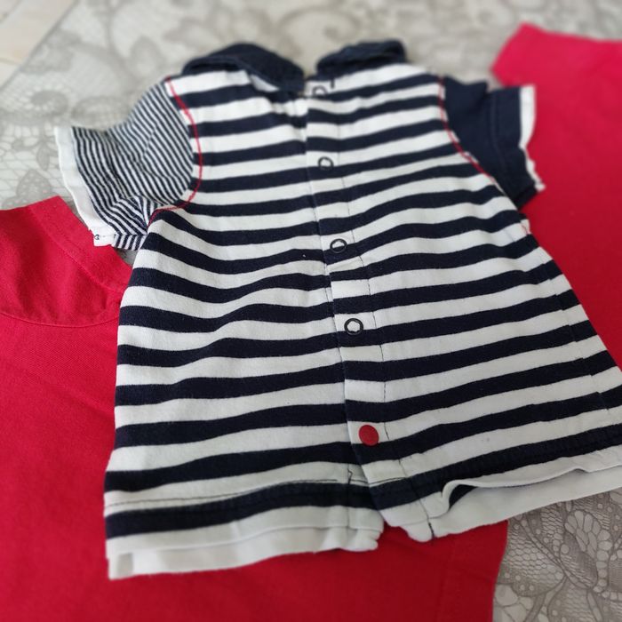 Lot 4 tee shirt - body bébé garçon 6-9 mois - photo numéro 3