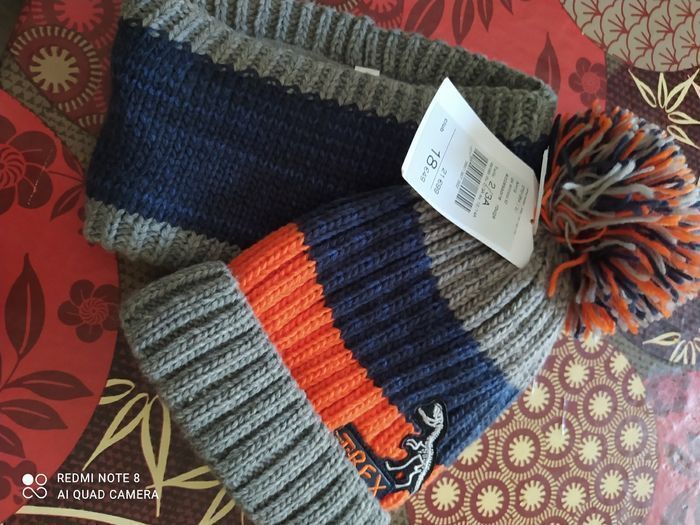 Ensemble bonnet et tour de cou taille 3ans Vertbaudet