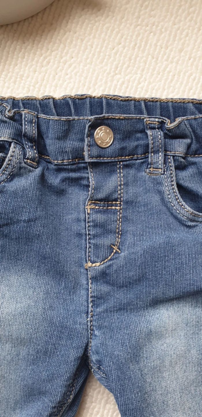 Jeans 9 mois - photo numéro 3