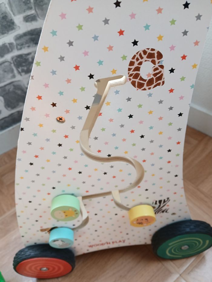 Trotteur de marche - photo numéro 3