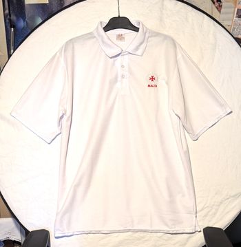Polo Malta Blanc Couleur Unie Feuilles Laurier Croix Ecriture Malta Vêtement Tendance Mode Hommes
