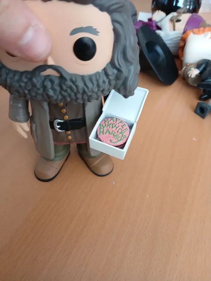 Hagrid happee birhdae gateau pop - photo numéro 7