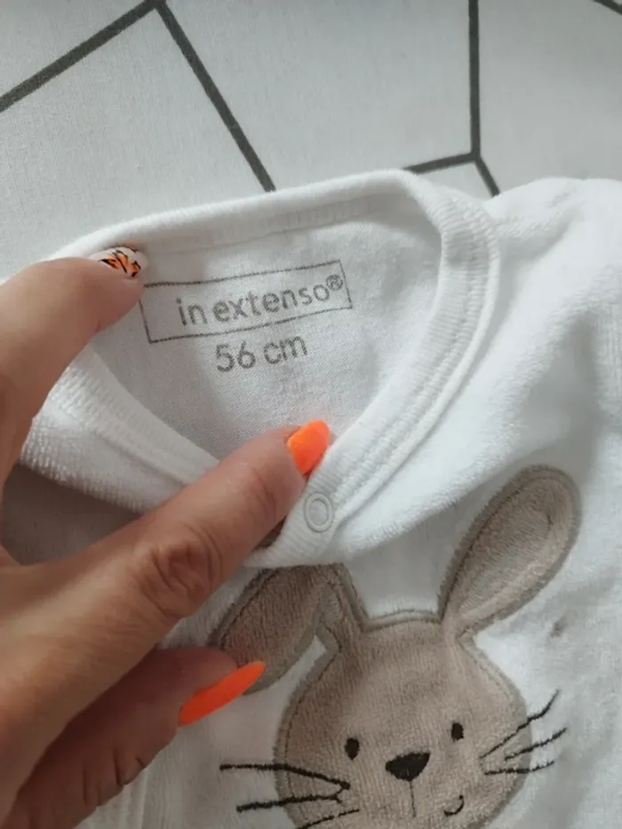 Lot 2 pyjamas velours bébé 1 mois - photo numéro 4