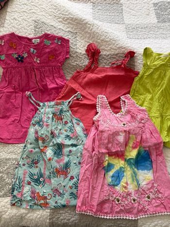 Lot vêtements été fille 4ans