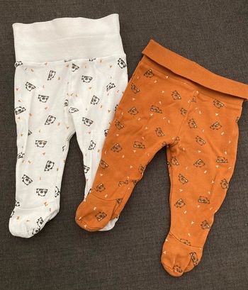 2 pantalons avec pied 9 mois