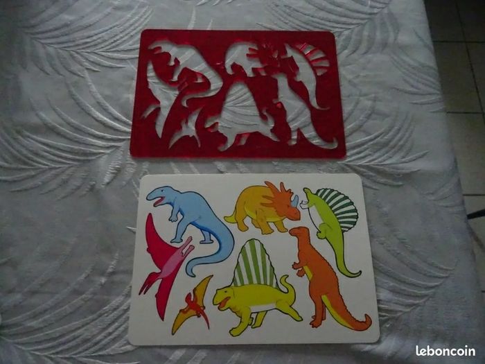 2 pochoirs pour dessiner et colorier
Animaux - photo numéro 5
