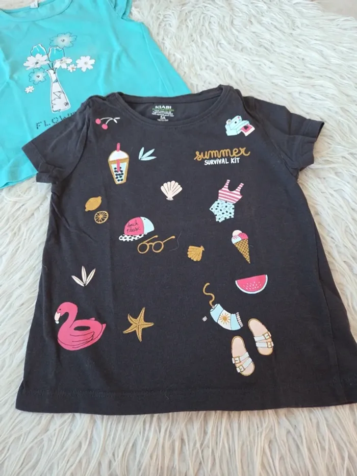 Lot de 4 tee shirts MC fille T 5ans - photo numéro 7