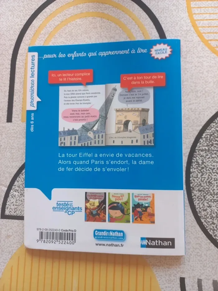 Livre Nathan 1ères lectures La tour Eiffel a des ailes - photo numéro 2