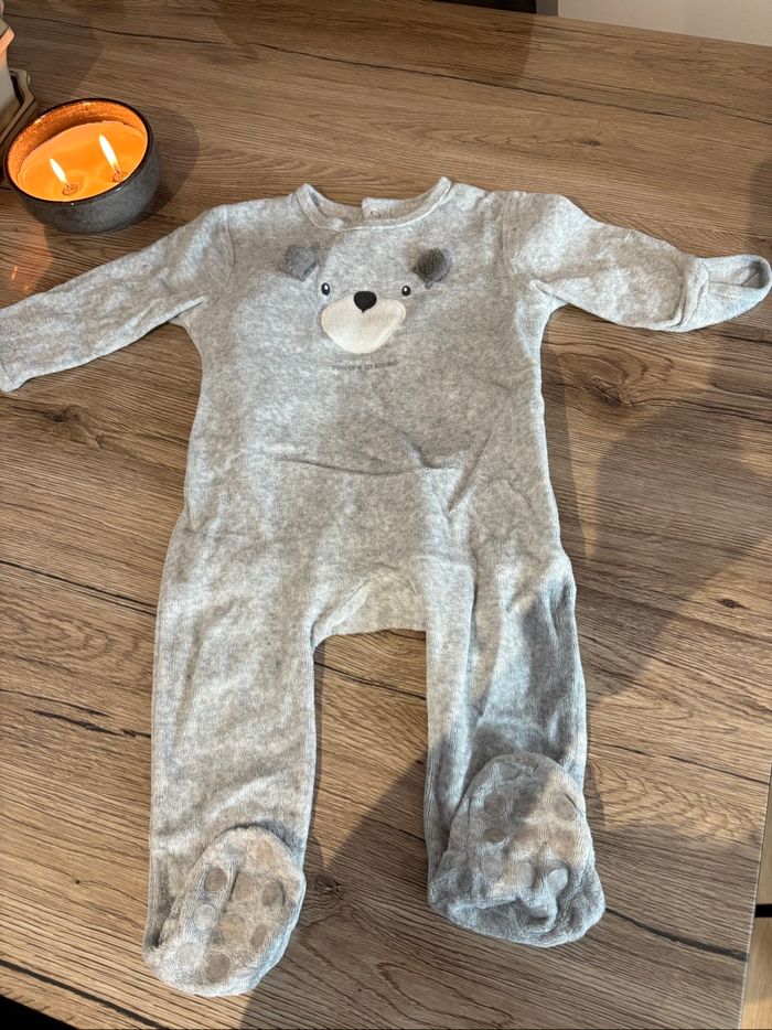 Lot 6 pyjama une pièce 12 mois - photo numéro 4