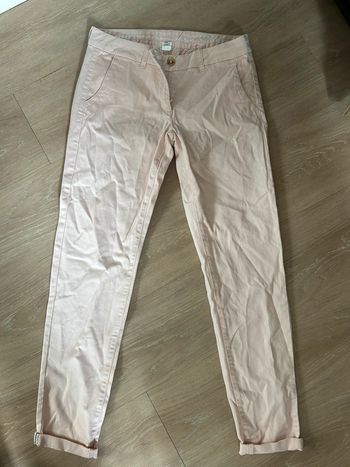Pantalon chino rose poudré chic