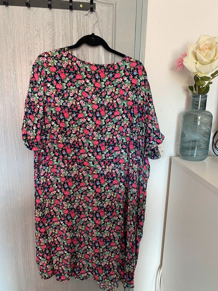 Robe à fleur - photo numéro 2