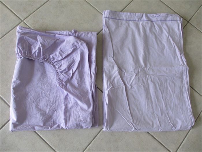 Lot drap housse 70 x 190 cm + drap plat 180 x 260 cm parme