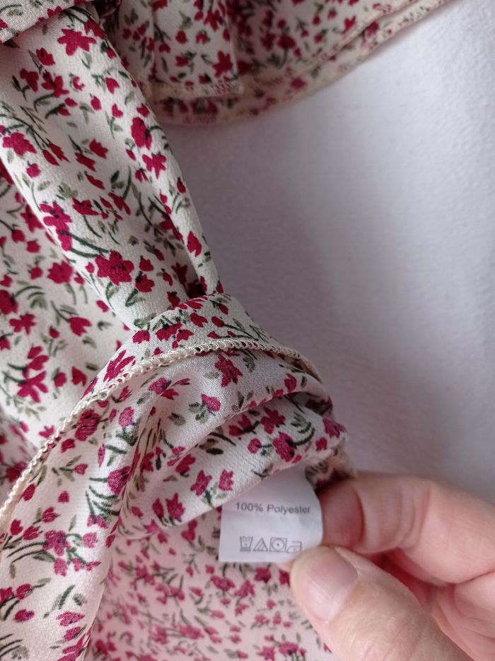 BLOUSE Beige Fleuri. - photo numéro 8