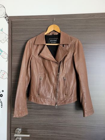 Veste en cuir morena 40
