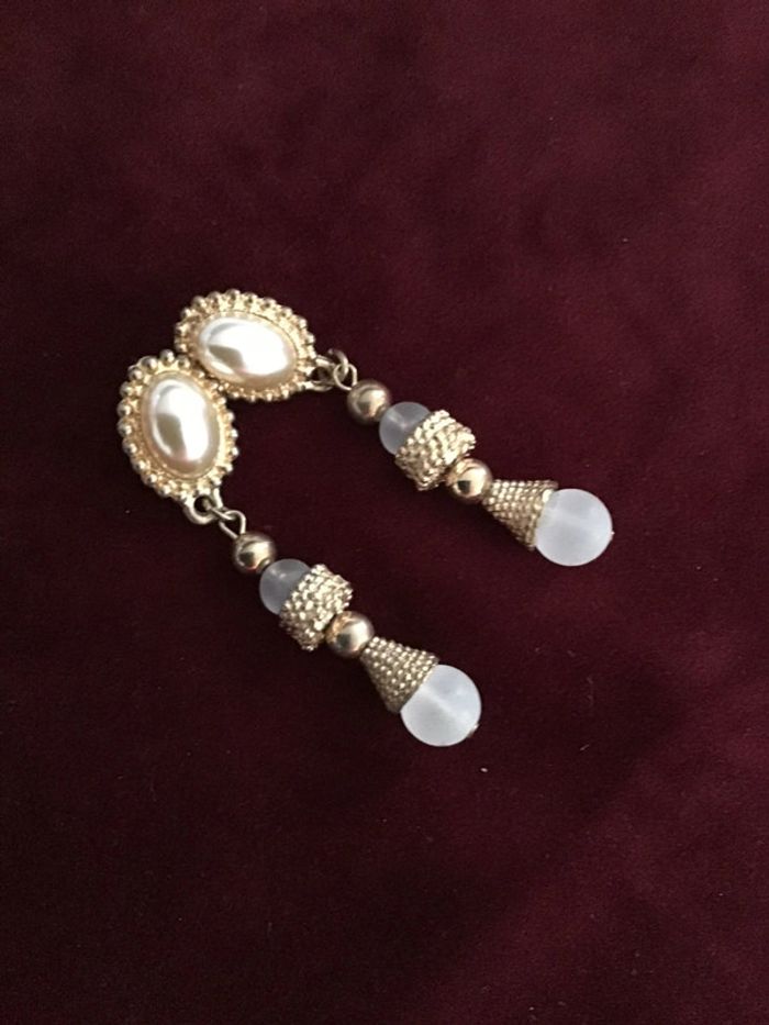 Très beaux clips vintage. Années 80 - photo numéro 2