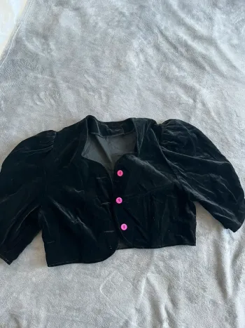 Veste vintage noir en velours – Détails boutons roses – T.S