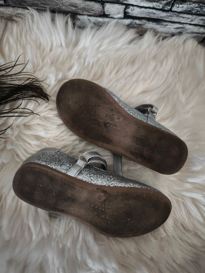 🪩 Superbes ballerines paillettées argentées pointure 30 🪩 - photo numéro 3