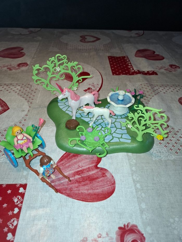 Petite île des licornes et lutins Playmobil - photo numéro 2