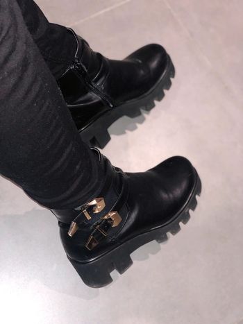 Bottines noires hautes