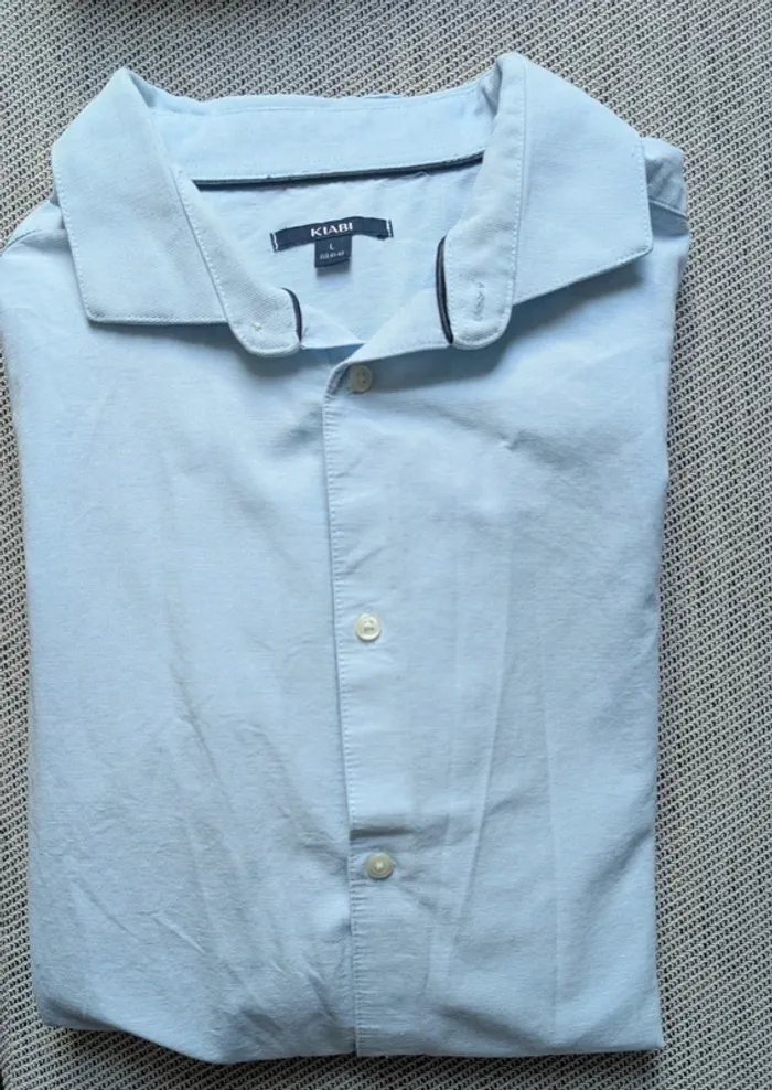 Chemise bleu clair - photo numéro 2