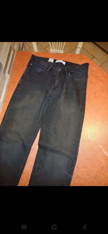 Jean skinny taille C 45 W 28