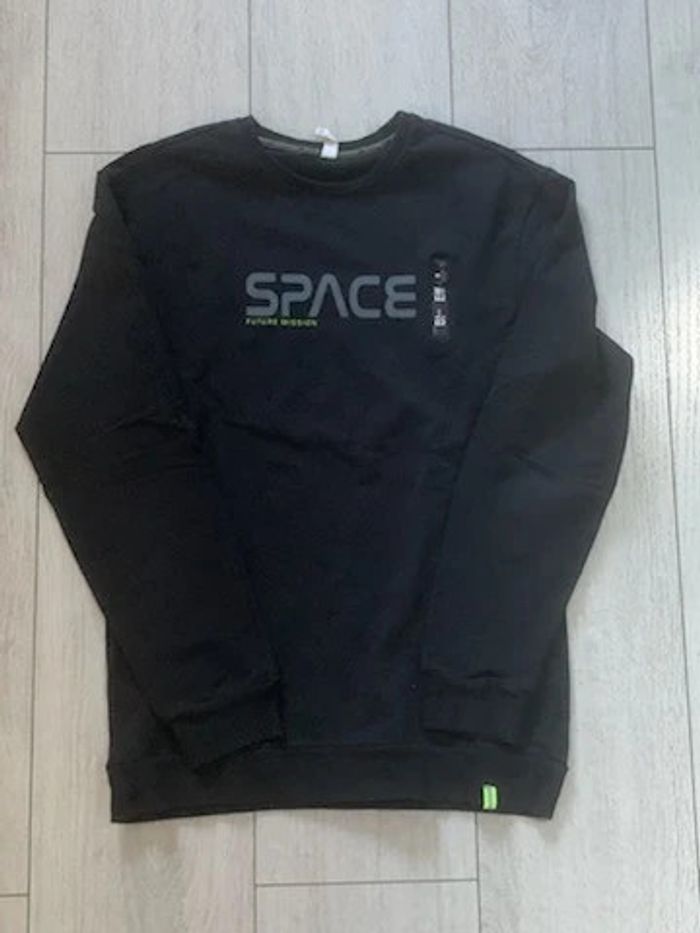 Sweat 13/14 ans