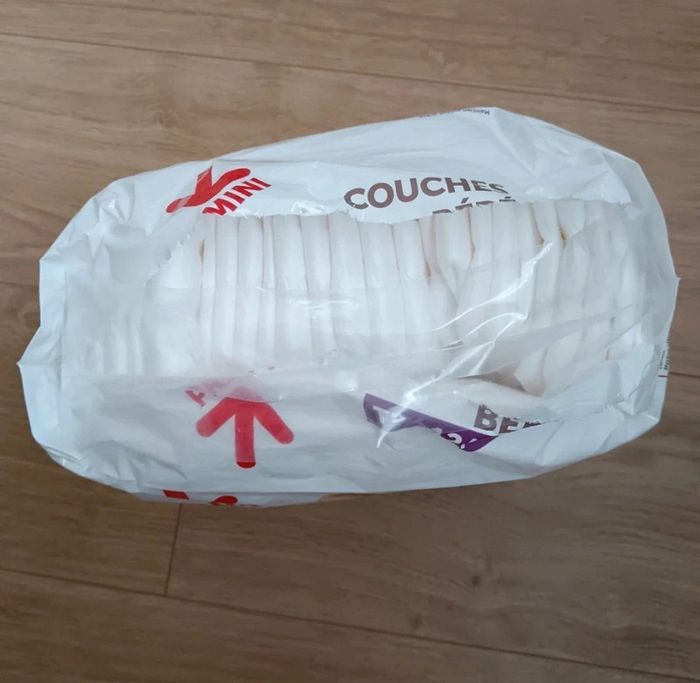 Couches taille 5 - 12/ 25KG - photo numéro 2